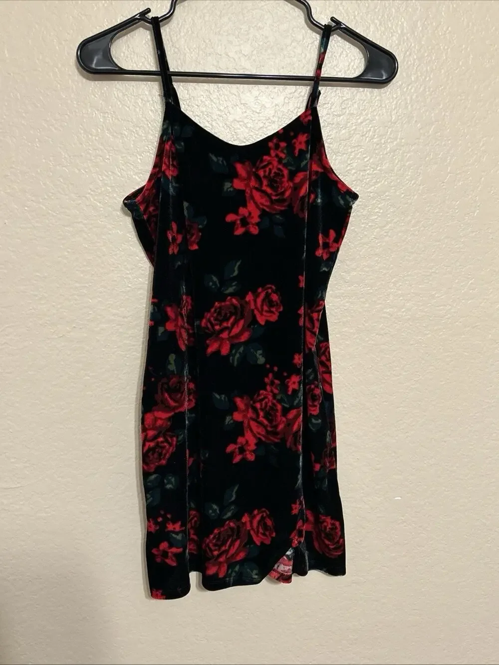 Art Class Velvet Black Spaghetti Tank Dress Red Roses With Slit L 10/12